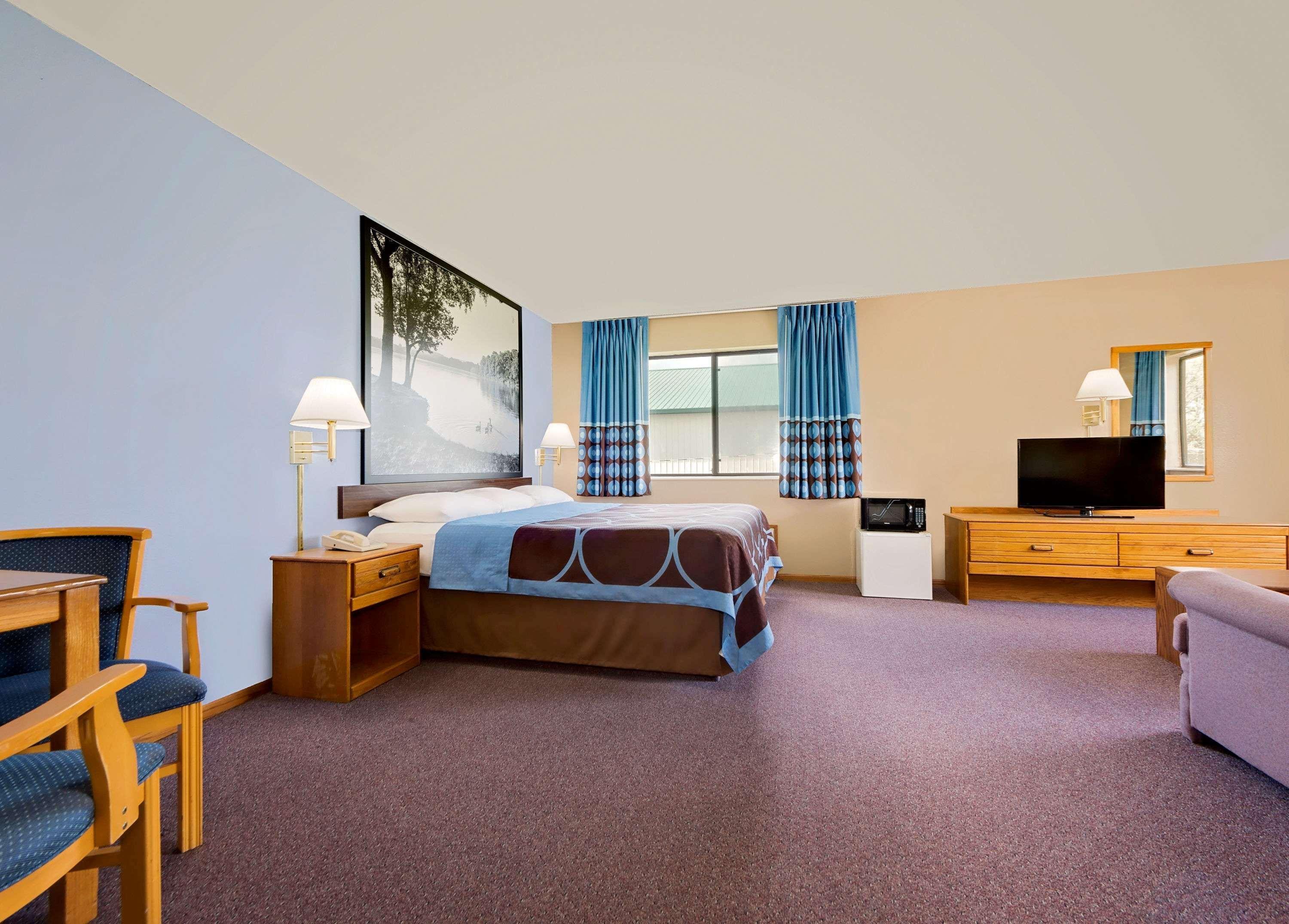 Super 8 By Wyndham Chariton Hotel Kültér fotó