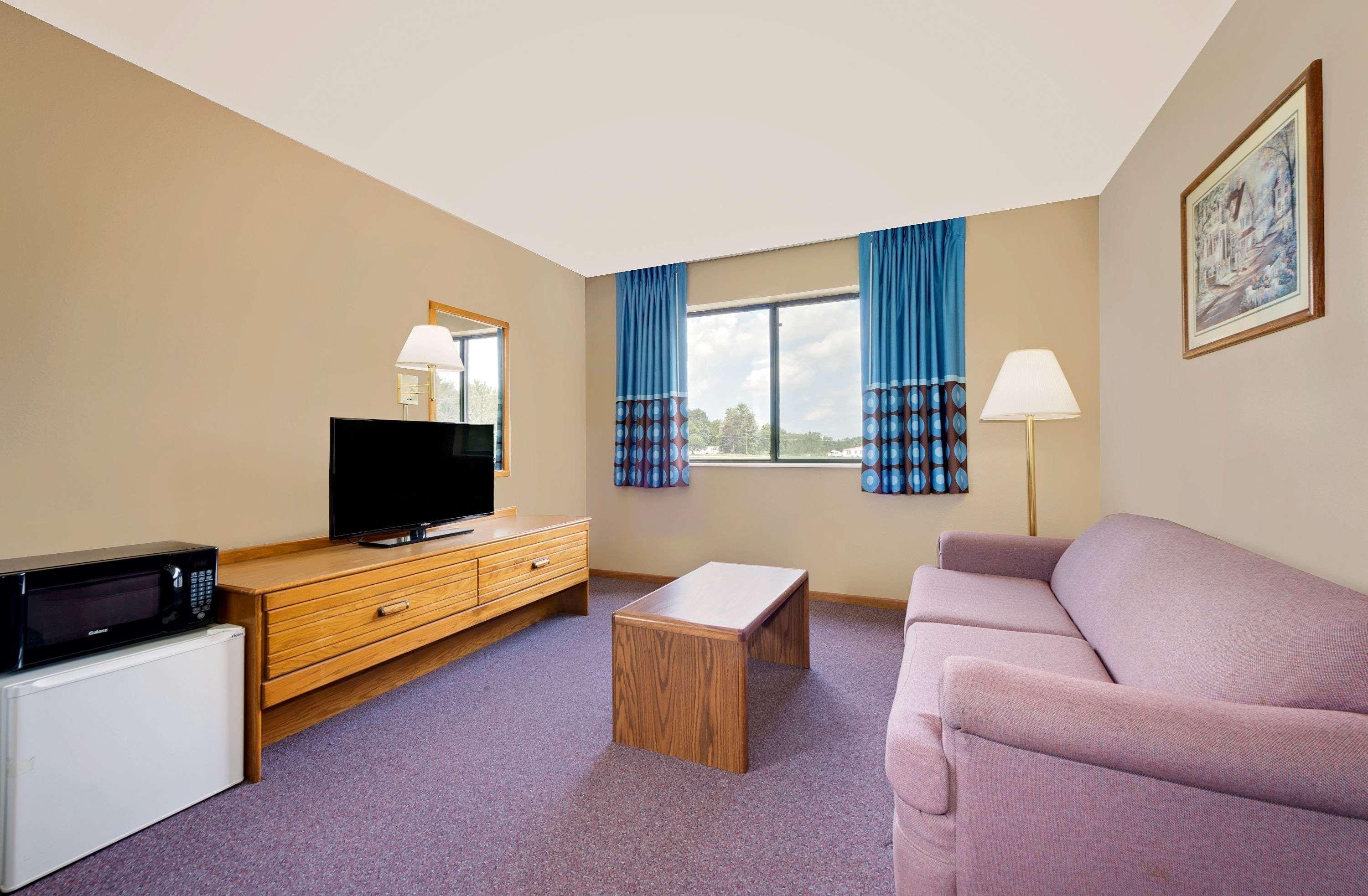 Super 8 By Wyndham Chariton Hotel Kültér fotó